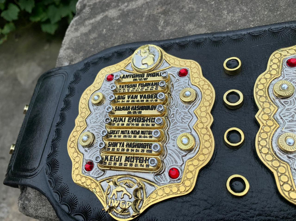 IWGP Heavyweight Championship V4 (Okada Nameplate) replica belt, side plate close-up, photo 11