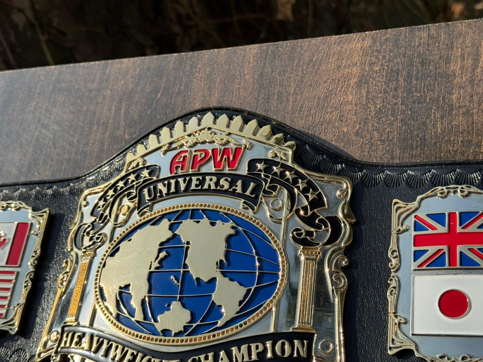 APW Universal Heavyweight Championship replica belt, photo 5