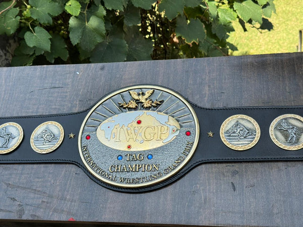 IWGP TAG TEAM INTERNATIONAL GRAD PRIX WRESTLING CHAMPION BELT