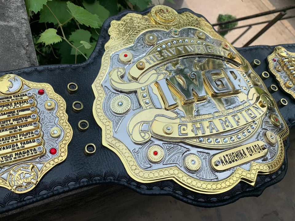 IWGP Heavyweight Championship V4 (Okada Nameplate) replica belt, centre plate and nameplate close-up, photo 13