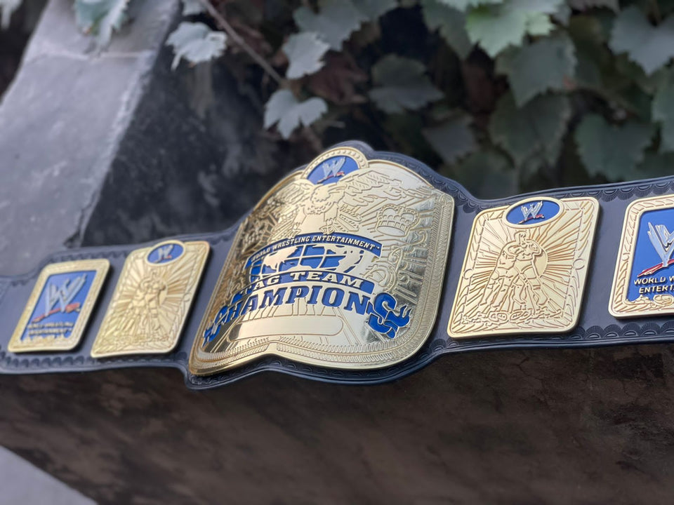 WWE Tag Team Championship SmackDown replica belt, photo 5