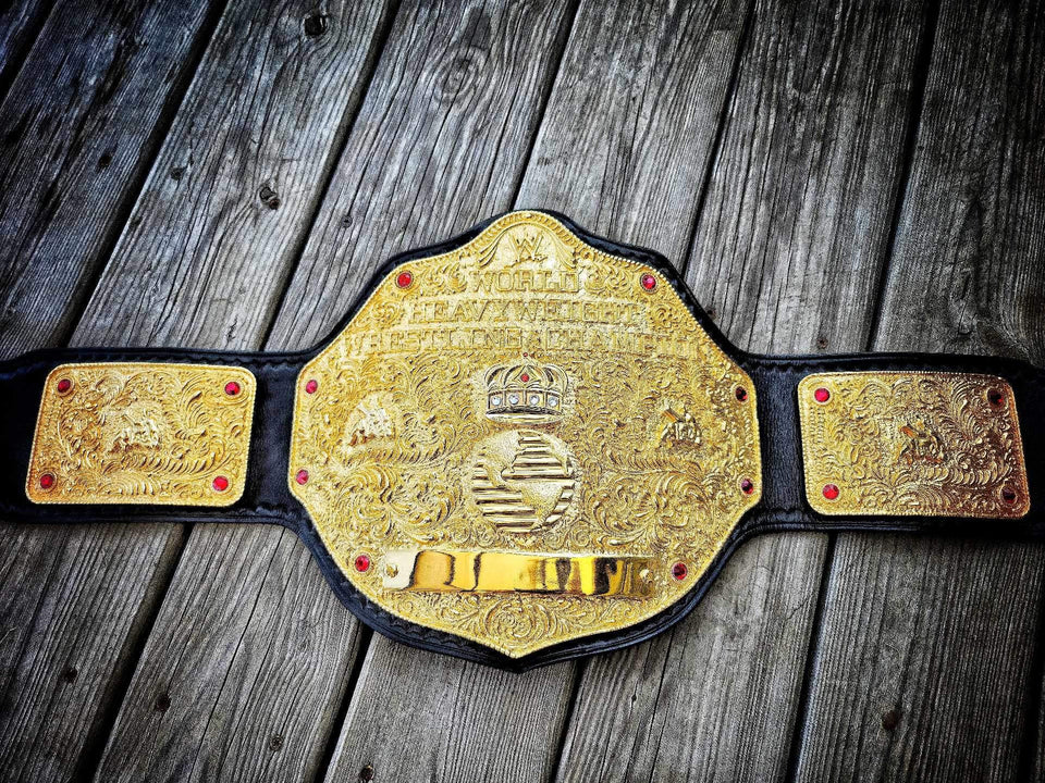 WWE Big Gold World Heavyweight Championship replica belt, photo 3