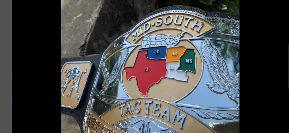 Mid-South Tag Team Championship replica belt, centre plate close-up