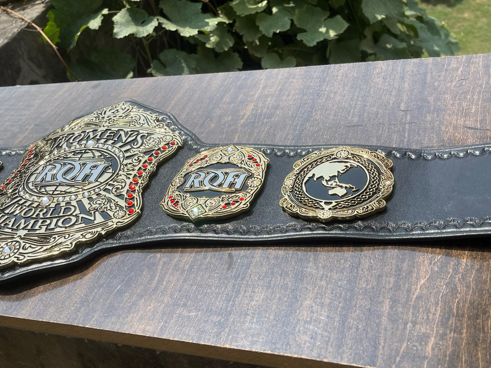 ROH Women's World Championship replica belt, photo 15