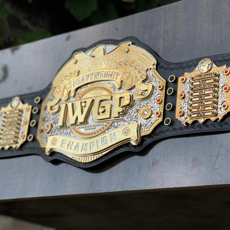 IWGP HEAVYWEIGHT CHAMPION BELT