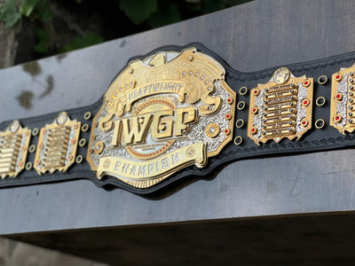 IWGP HEAVYWEIGHT CHAMPION BELT
