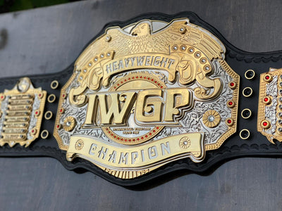 IWGP HEAVYWEIGHT CHAMPION BELT