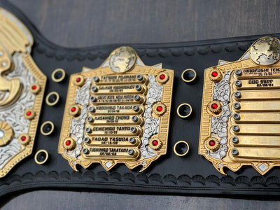 IWGP HEAVYWEIGHT CHAMPION BELT