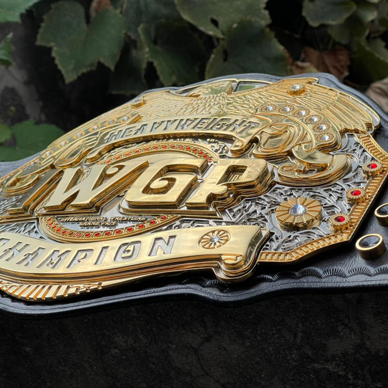 IWGP HEAVYWEIGHT CHAMPION BELT