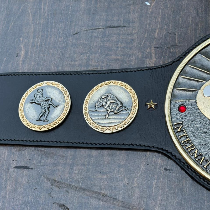 IWGP TAG TEAM INTERNATIONAL GRAD PRIX WRESTLING CHAMPION BELT